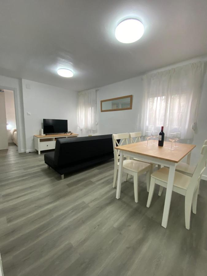 Piso Junto Al Hospital Macarena Apartment Seville Ngoại thất bức ảnh