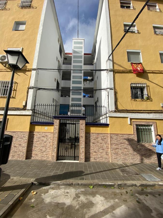 Piso Junto Al Hospital Macarena Apartment Seville Ngoại thất bức ảnh